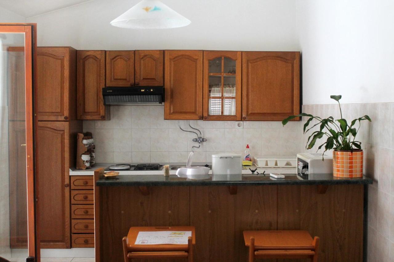 Apartments With A Parking Space Kastel Stafilic, Kastela - 5219 Extérieur photo